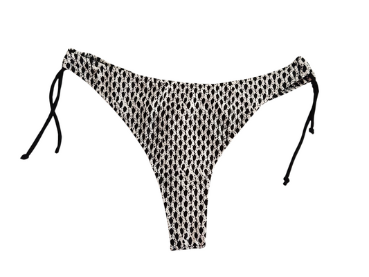 Braguita Juliana estilo brasileño – Bikini tanga M blanco y negro