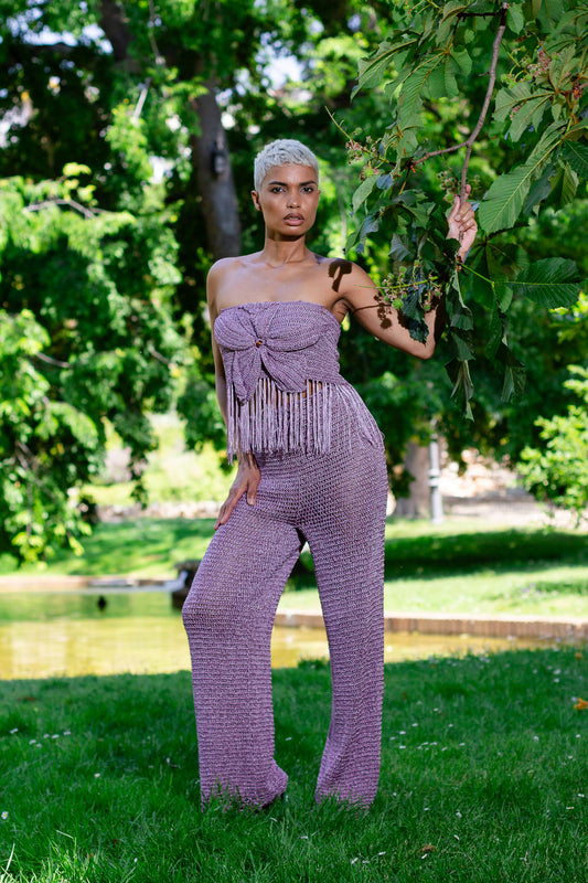 Conjunto Pantalón y Blusa de Crochet, Elegancia Artesanal Hecha a Mano. Estilo Boho Chic, disponible en Nordestina.es