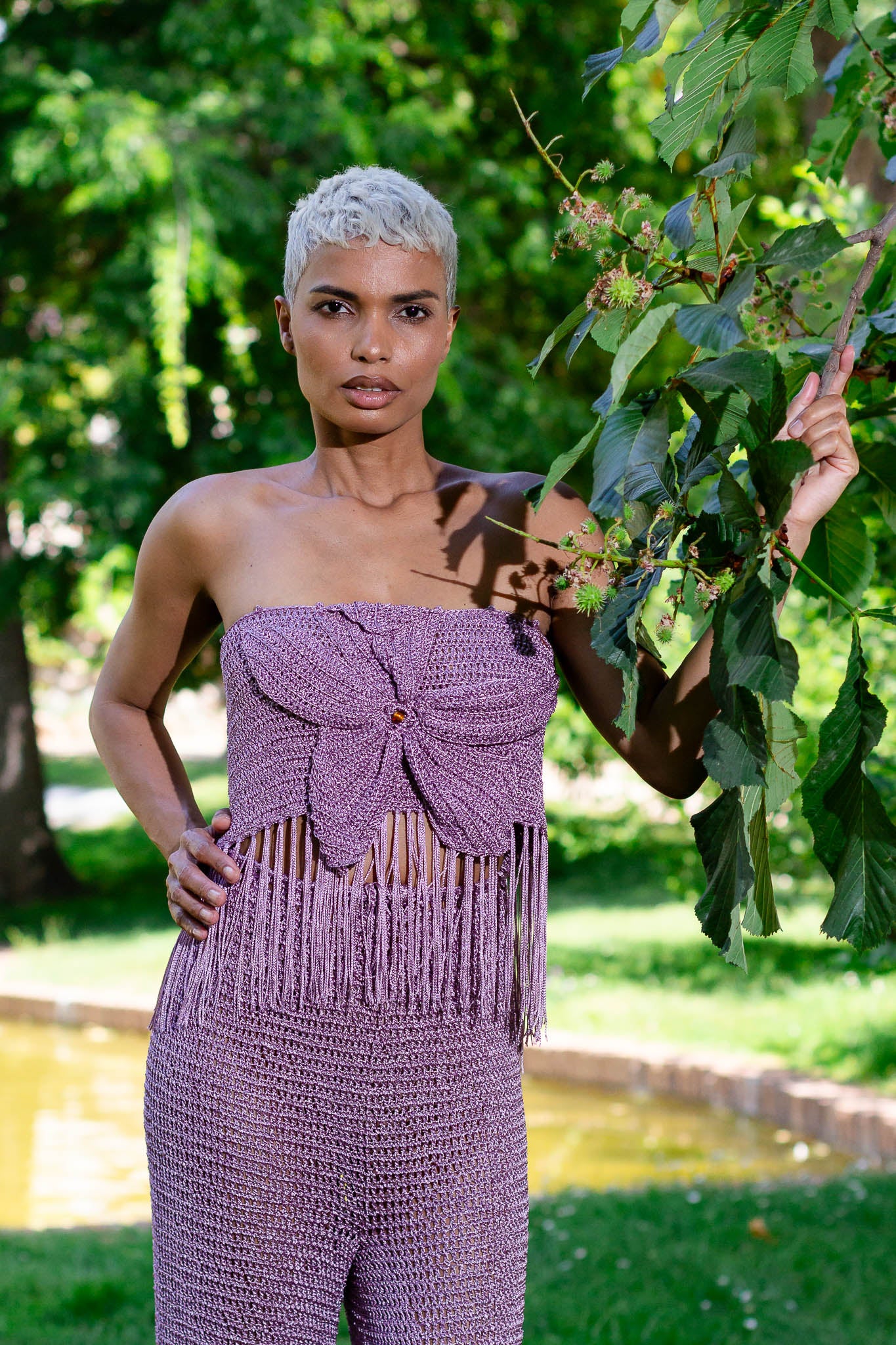 Conjunto Pantalón y Blusa de Crochet, Elegancia Artesanal Hecha a Mano. Estilo Boho Chic, disponible en Nordestina.es