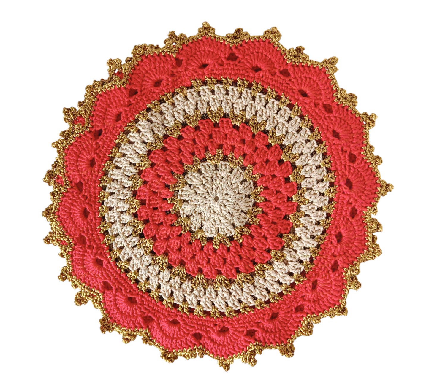 Bajo Plato Navideño de Crochet – Hecho a Mano en España – Algodón + Hilo Dorado | Nordestina